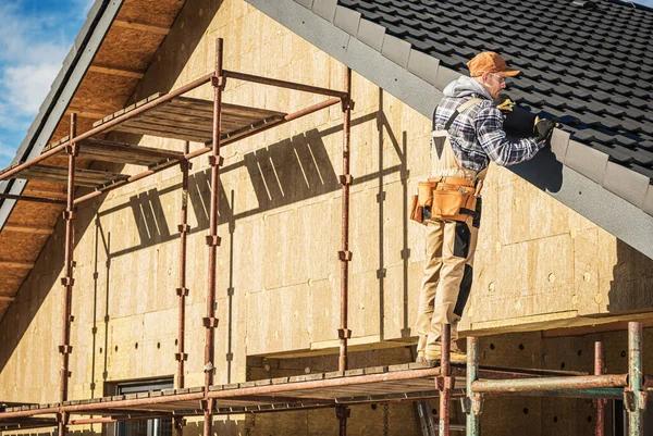 How Much Do Roof Repairs Cost in 2026