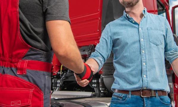 Emergency Semi Truck Repair Jackson Available 24/7
