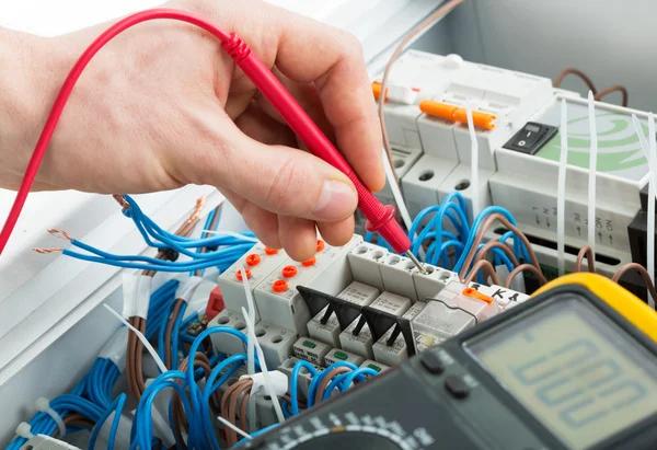 Superior Electrical Services in Des Moines for Lasting Performance